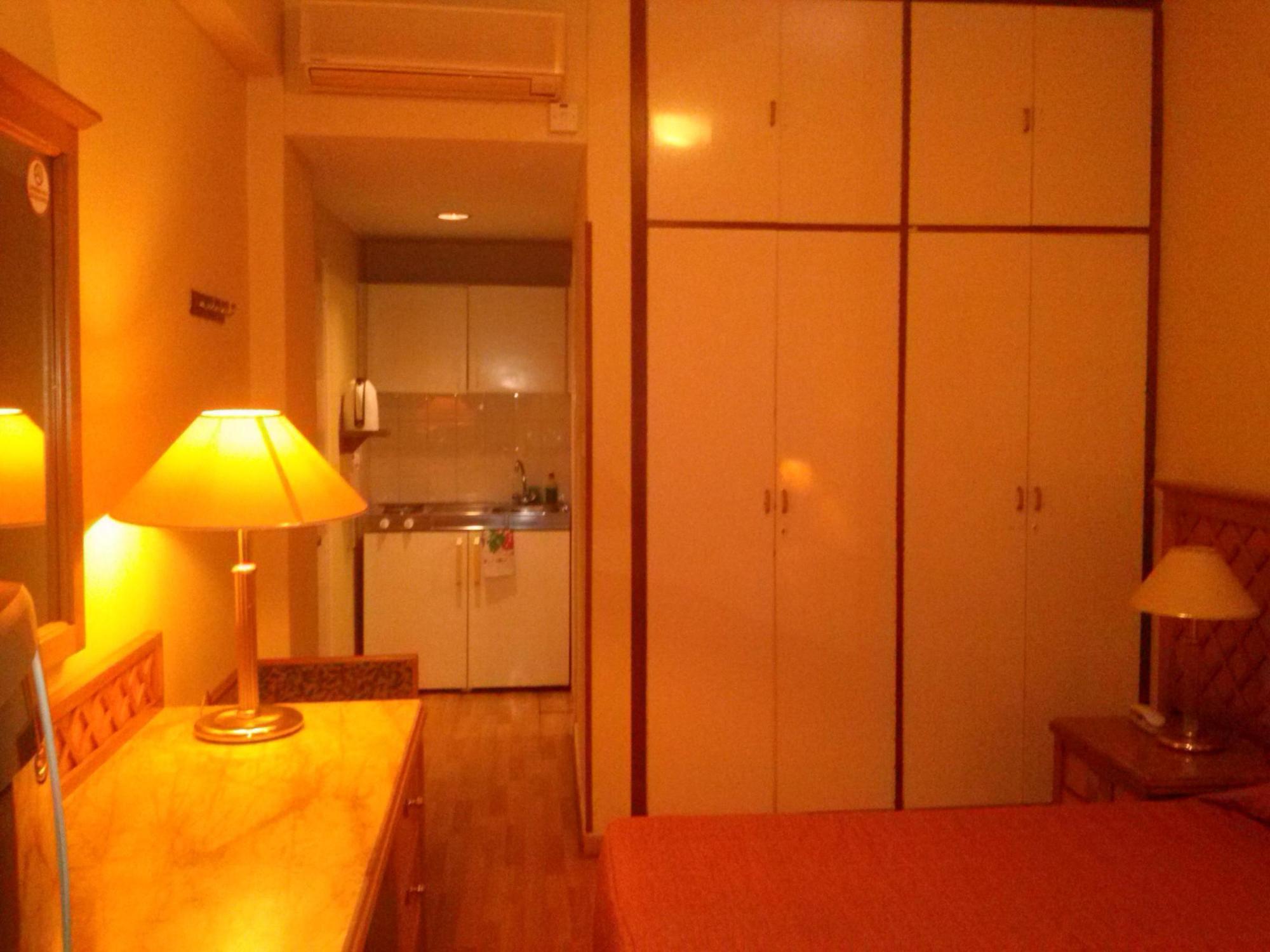 Estella Hotel Apartments Lemesós Eksteriør bilde