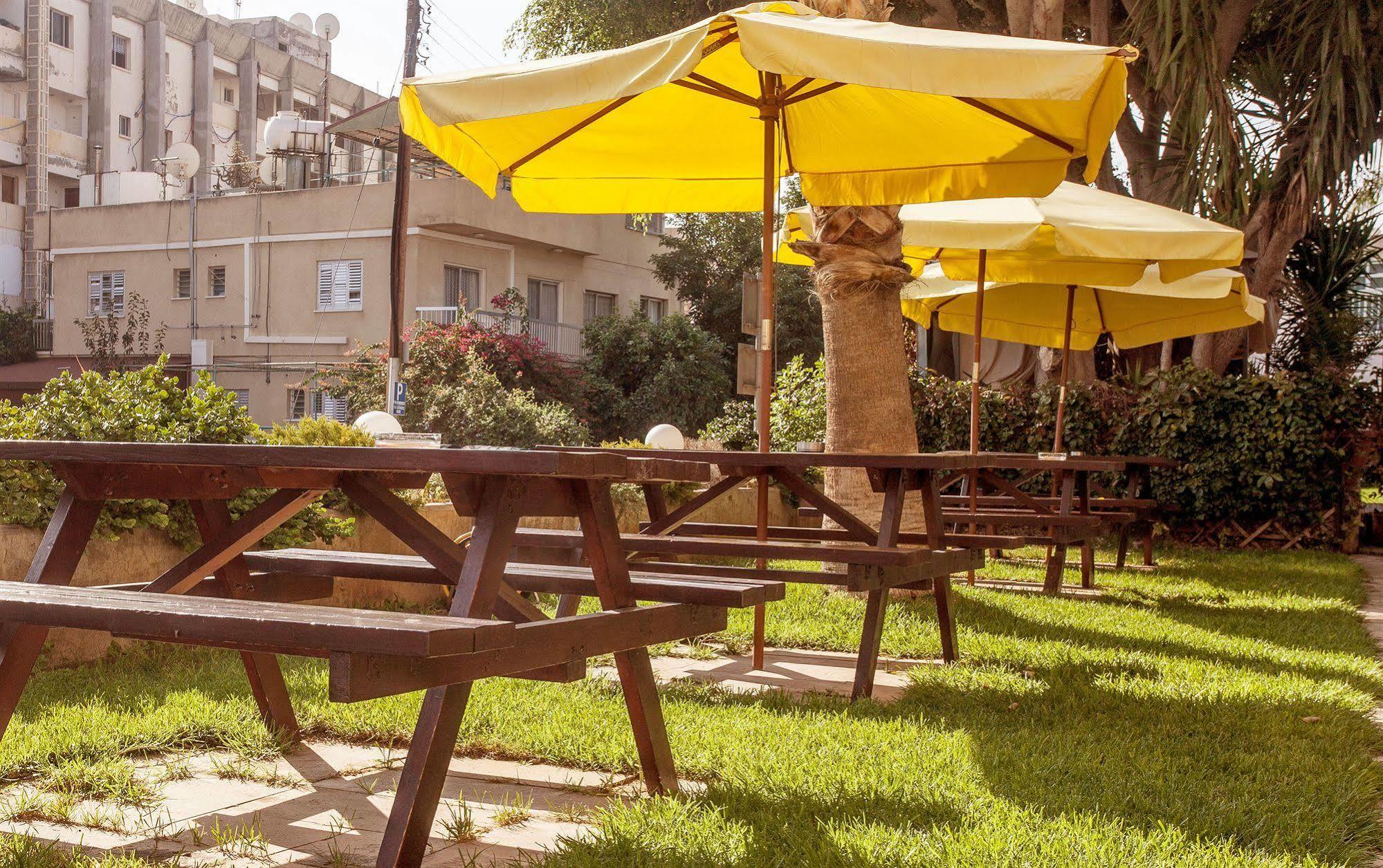 Estella Hotel Apartments Lemesós Eksteriør bilde